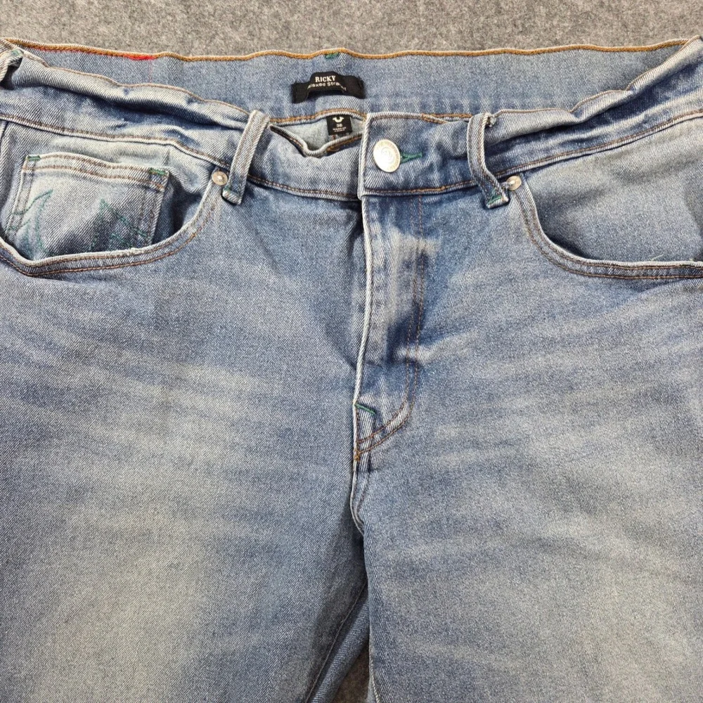 True Religion Ricky Jeans Mens 36 Relaxed Straight Leg Light Wash 31 Inseam